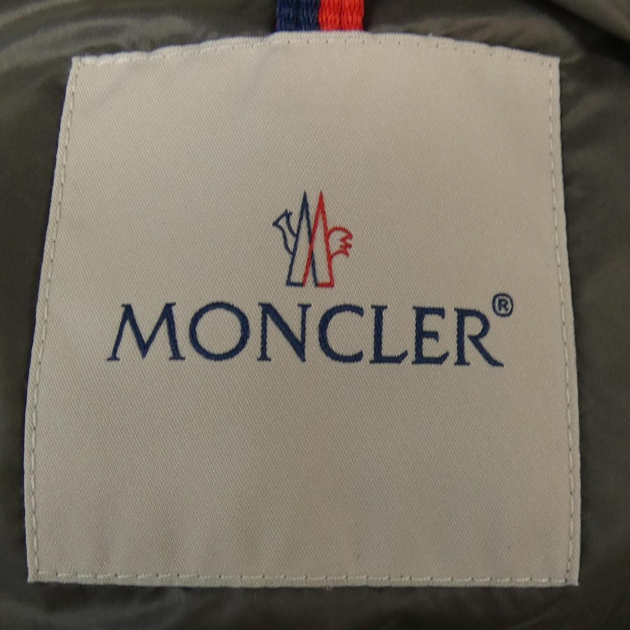 モンクレール MONCLER