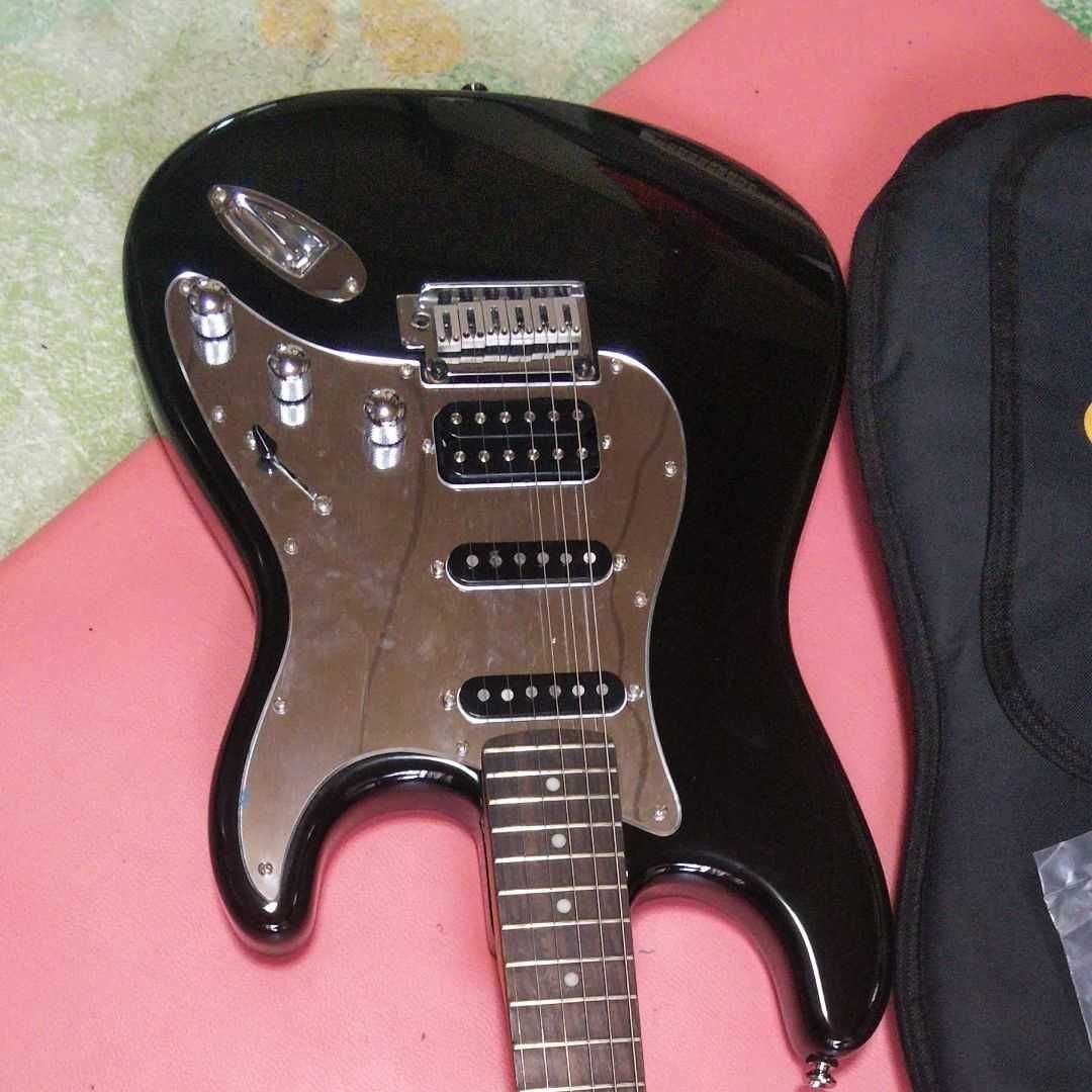 中古美品 スクワイヤースタンダードストラトキャスター
