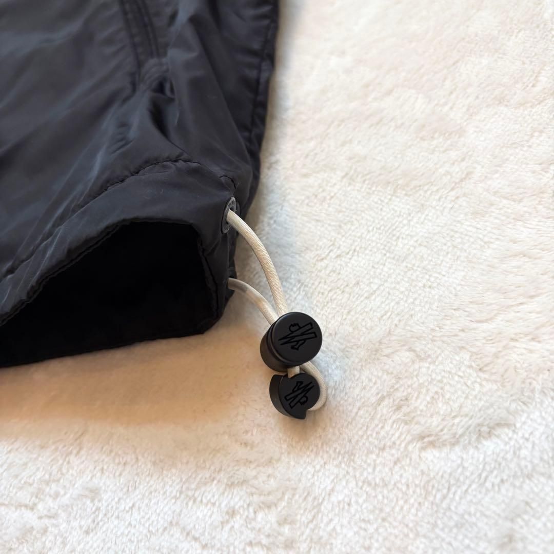 美品 MONCLER MASSEREAU テープロゴ ナイロンジャケット メンズ - メルカリ