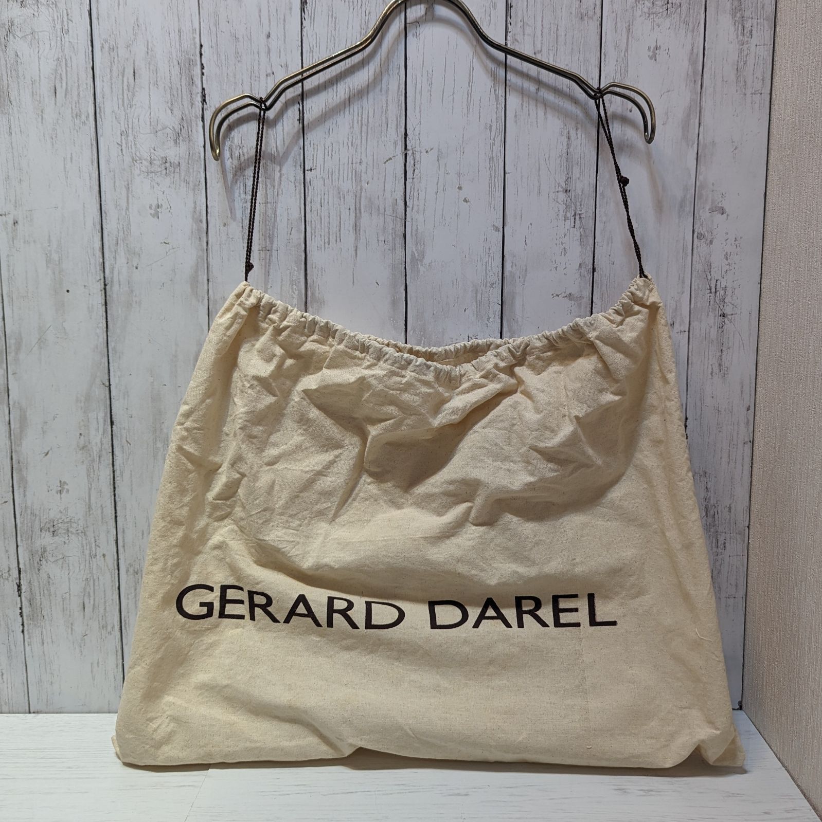 Leather Handbags Spring-Summer 2025 for women | Gerard Darel