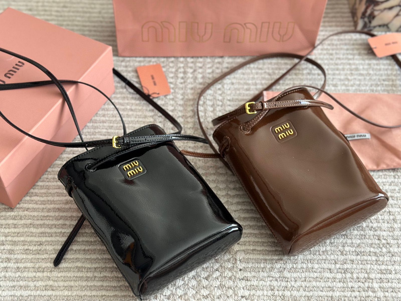 【専用出品】umi 今日特価】MIUMIU Mini Bucket Bag・ミュウミュウ ミニバケツ