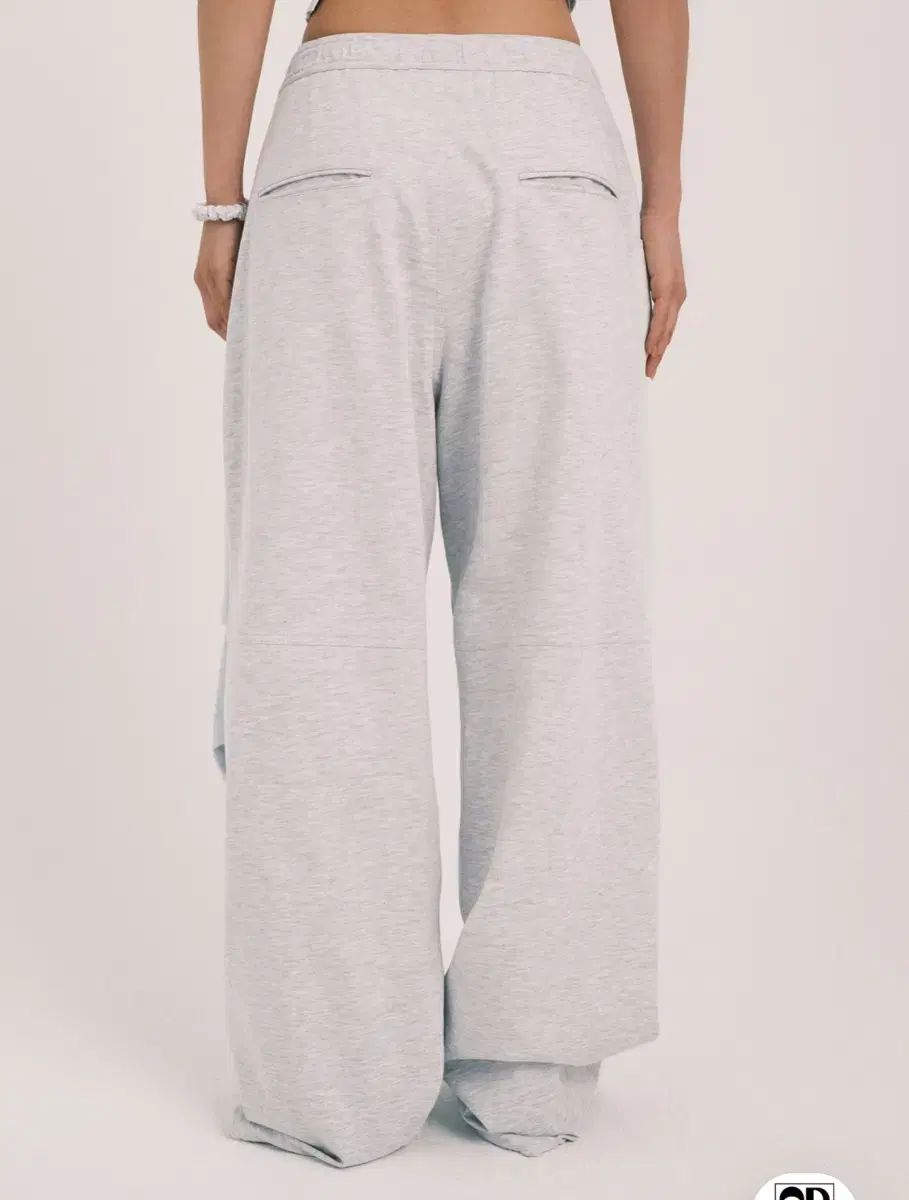 GRVB_Contrast Denim ー Sweat Pants