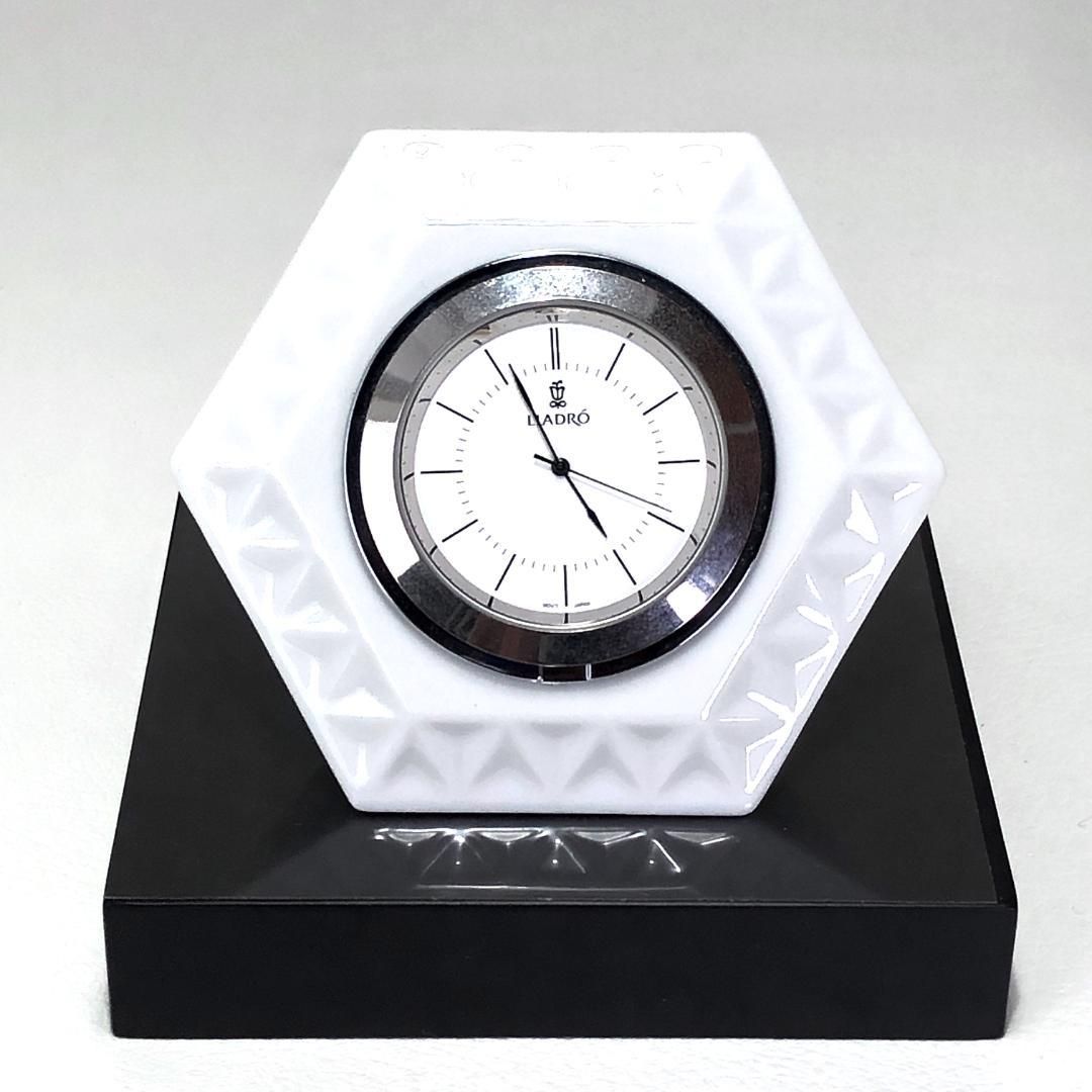 美品・台座付】LLADRO リヤドロ／置き時計／白磁 ダイヤモンド型 SKU