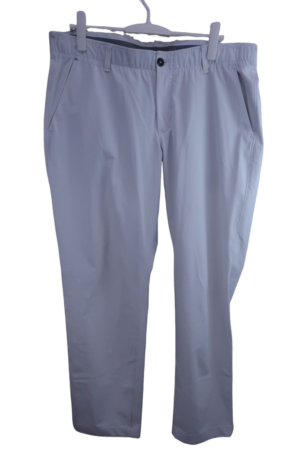 UNDER ARMOUR(アンダーアーマー) パンツ 白 メンズ 38 /30 ゴルフ用品 2410-0177 中古