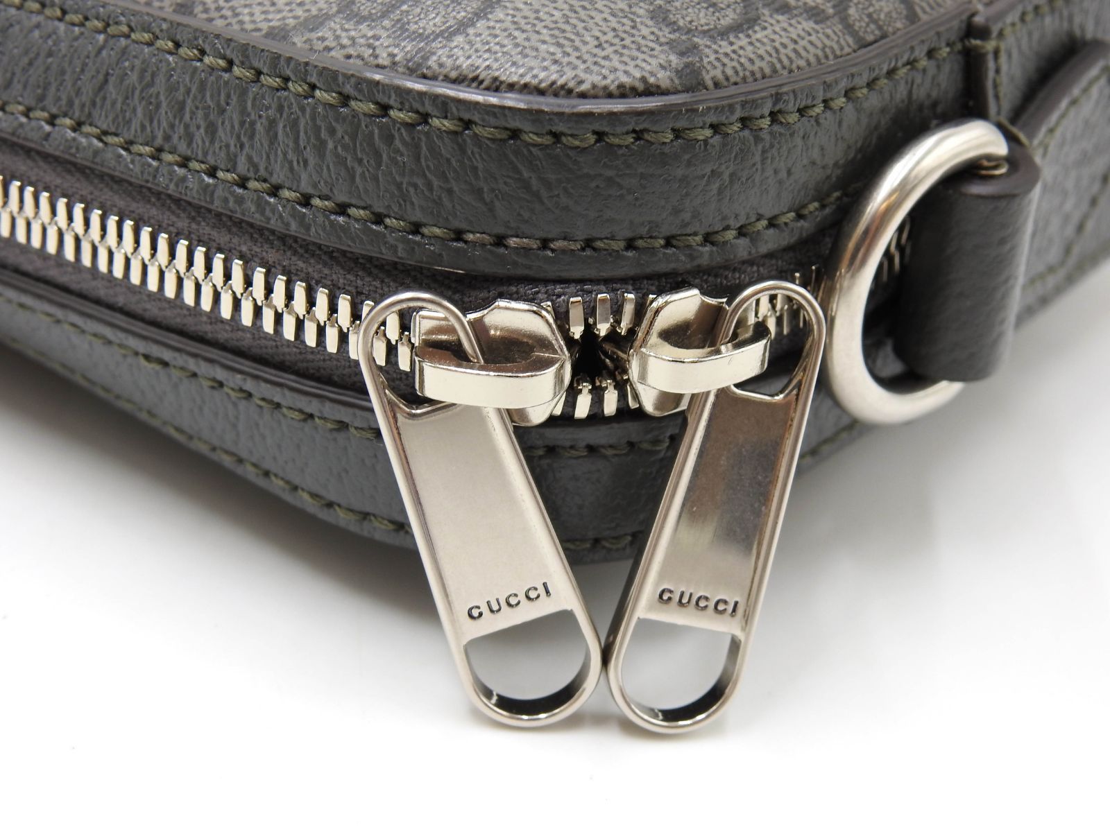 グッチ GGスプリーム ショルダーバッグ メッセンジャーバッグ PVC レザー グレー 699439 DECORATOM_COM_BR