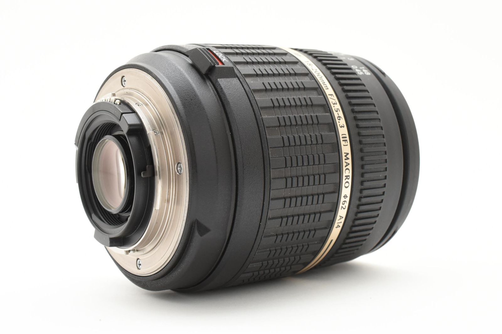 ☆美品 タムロン TAMRON 18-200mm F3.5-6.3 DiII VC Nikon用 B018☆ ☆美品 タムロン TAMRON 18-200mm F3.5-6.3 DiII VC Nikon用 B018☆