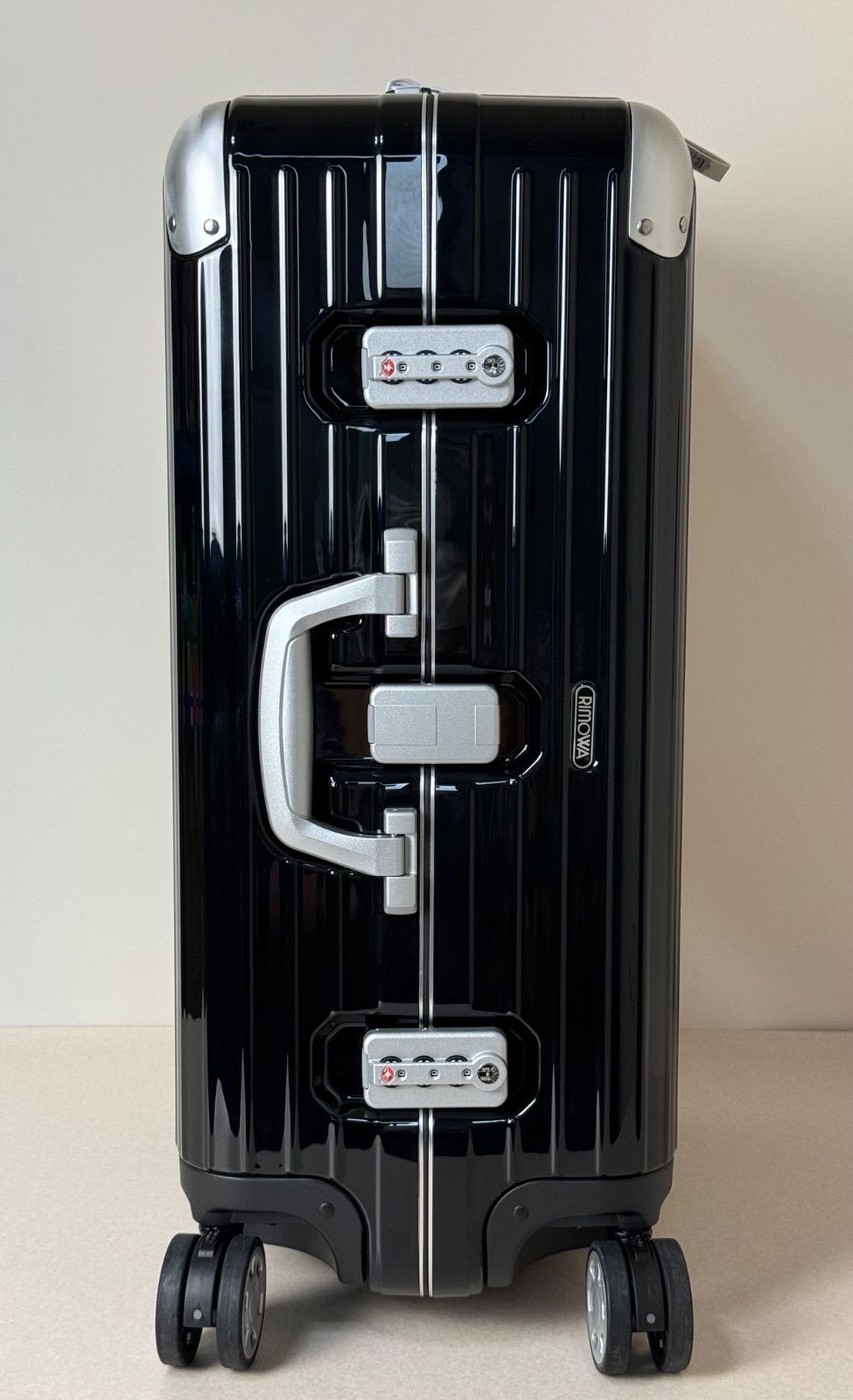 RIMOWA LIMBO 4輪 60L ブラック[881.63.50.4] - メルカリ
