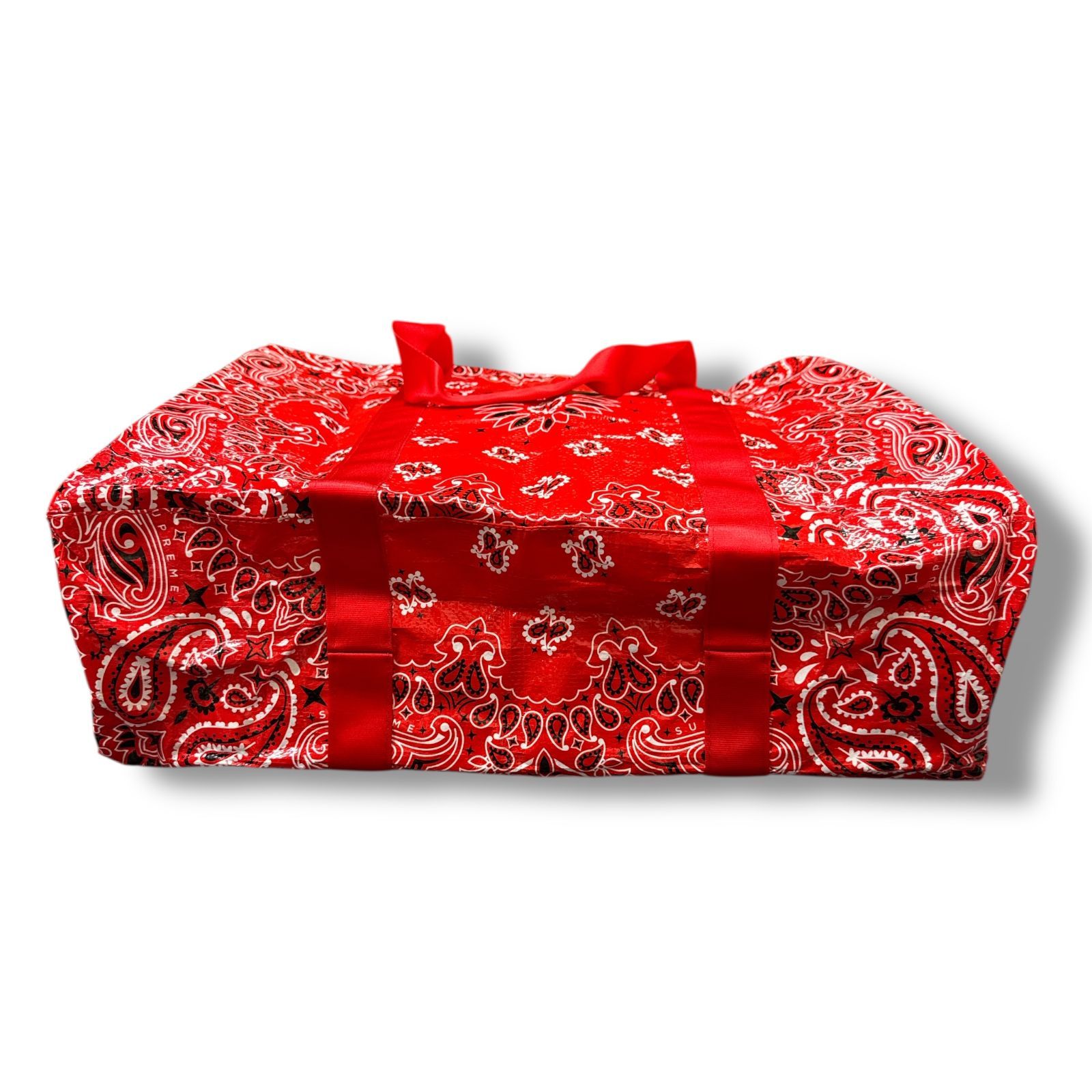 おまけ付★Supreme シュプリーム　バンダナ トラップ ラージダッフルバッグ Bandana Tarp Large Duffle Bag | Supreme 21ss
