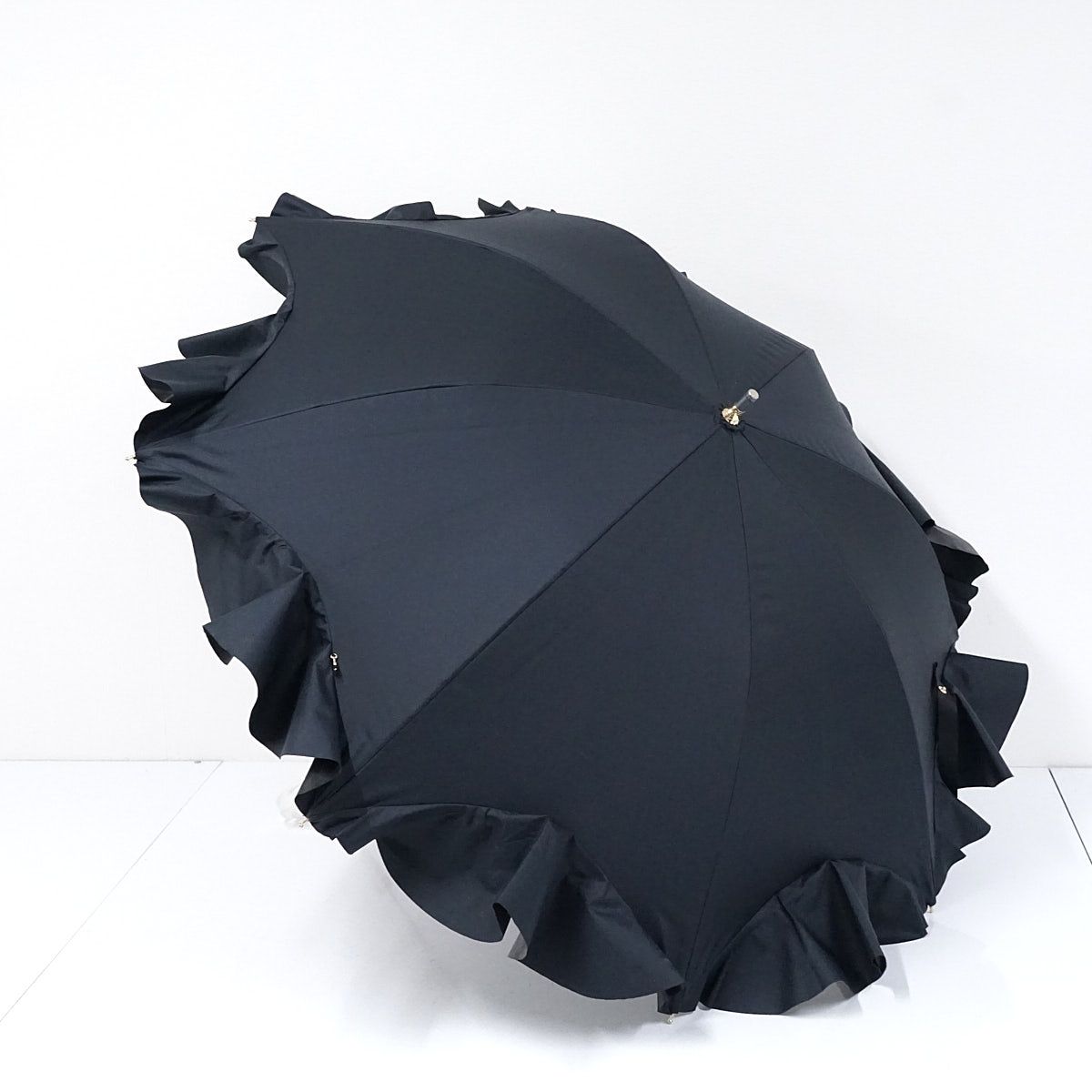 LANVIN フリル付きブラック長傘　日傘　晴雨兼用 晴雨兼用日傘 LANVIN en Bleu ランバンオンブルー USED品 フレア