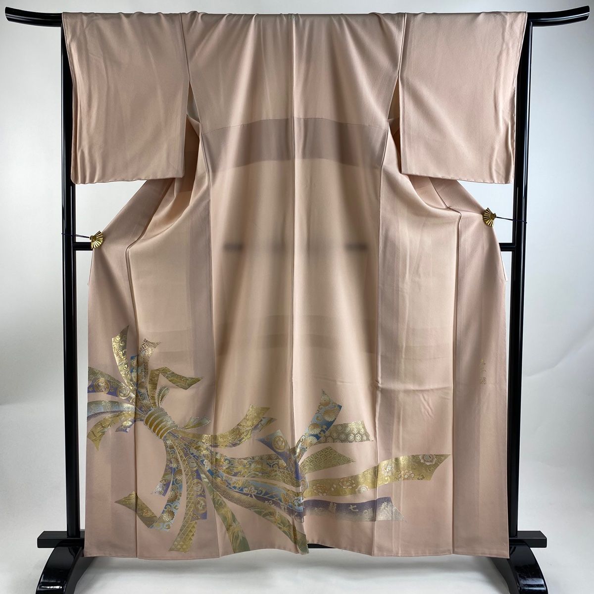 色留袖 身丈162cm 裄丈67.5cm L 袷 和田光正 落款 束ね熨斗 菊 金銀彩 