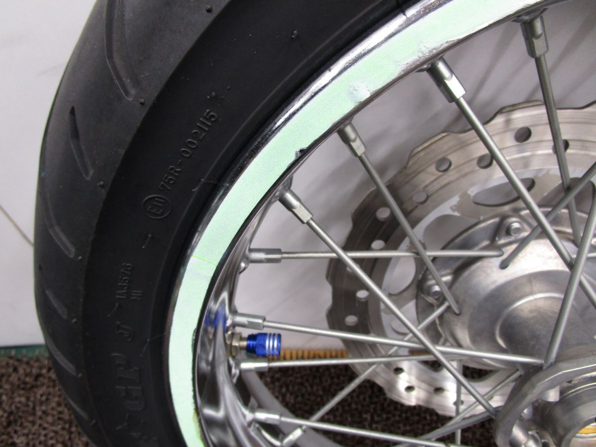 Dトラッカー125 フロントホイール