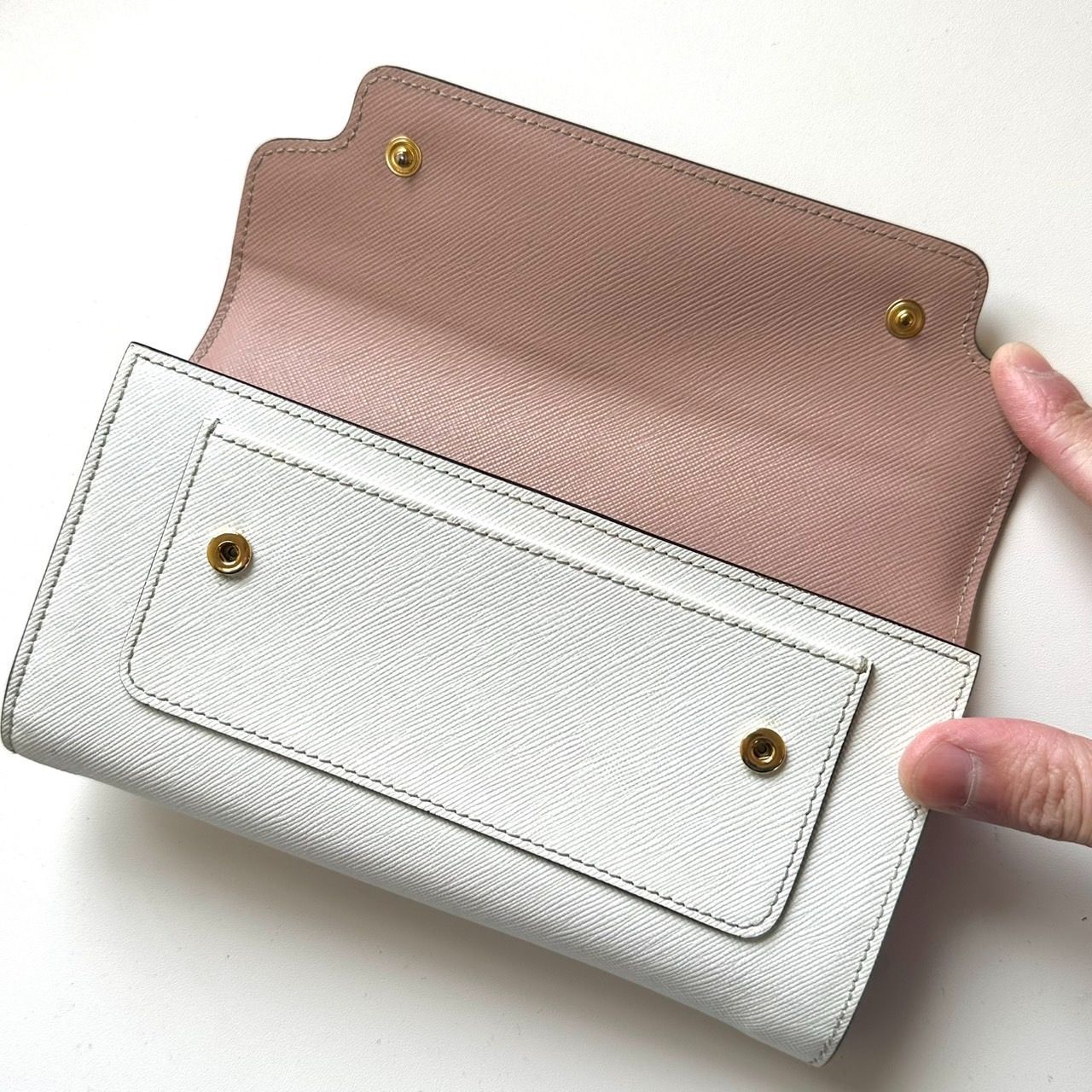 【大人気カラー】新品未使用　MARNI マルニ　サフィアーノ　長財布　財布 楽天市場】マルニ 長財布 レディース 本革 VANITOSI