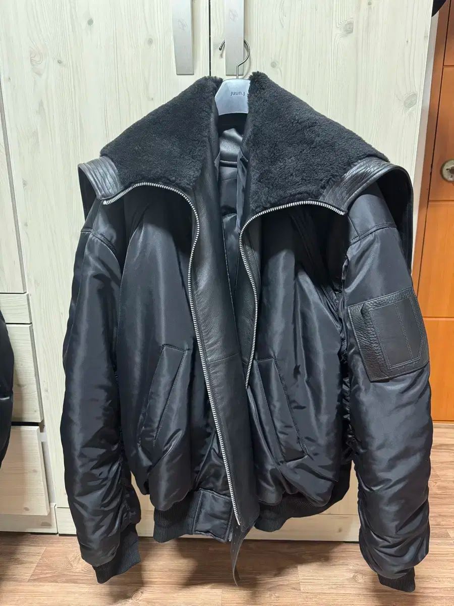 Juun.J(ジュンジェイ) 22fw 289 コレクション MA-1 52 出品