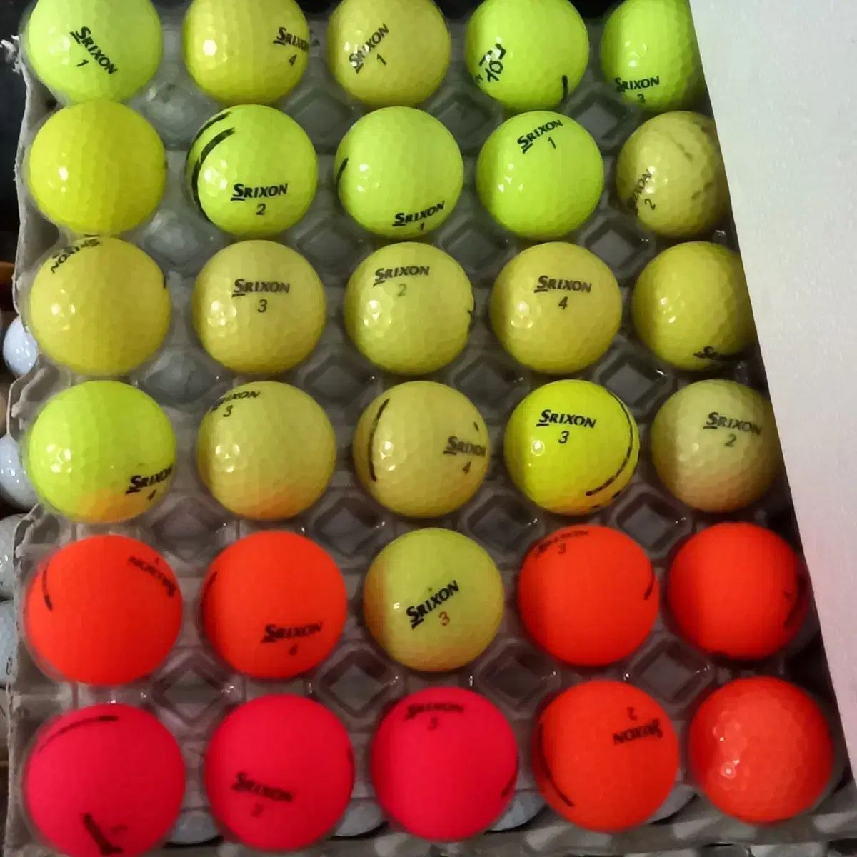 スリクソン ボール ジェットスター含む 54 犬 ゴルフボール ロストボール