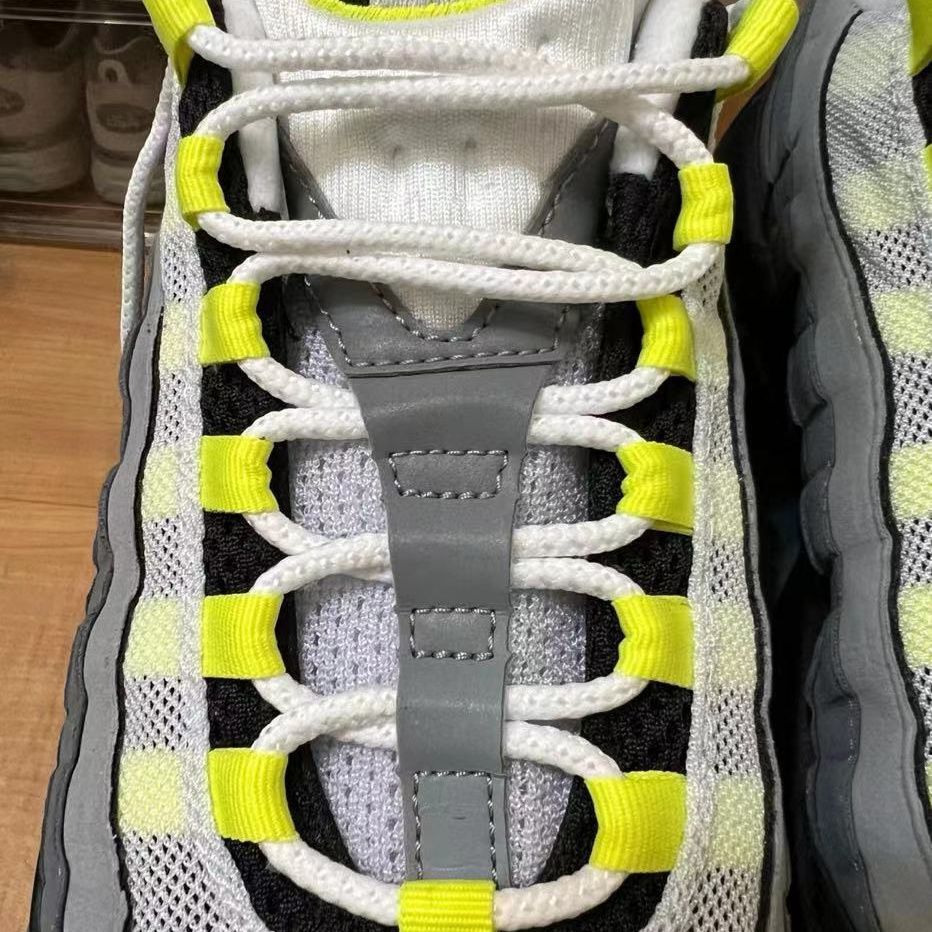 新品未使用 ナイキ Nike Air Max 95 OG Neon エアマックス95 OG ネオン 2020 NIKE AIR MAX 95 OG  イエローグラデ - メルカリ