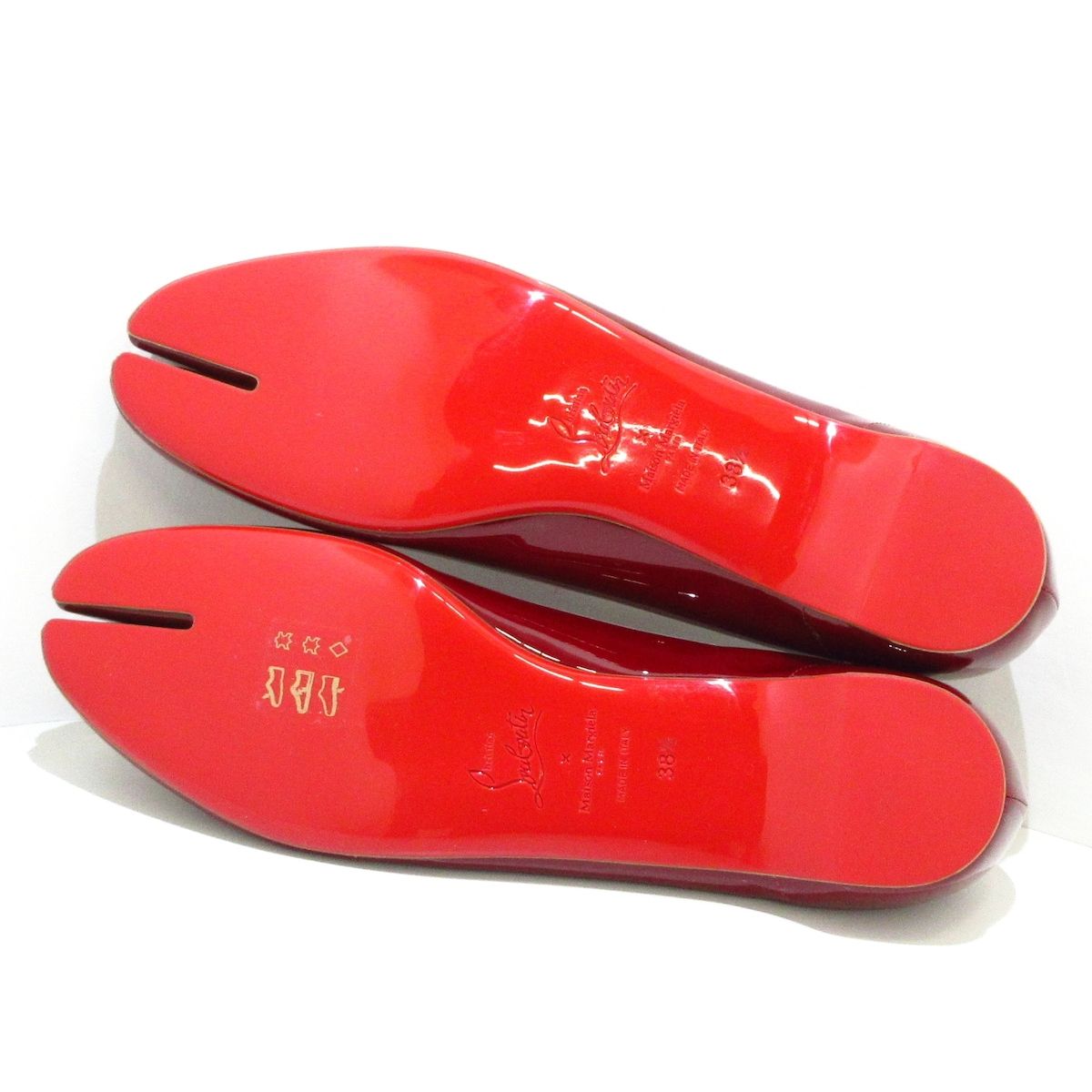 CHRISTIAN LOUBOUTIN(クリスチャンルブタン) フラットシューズ