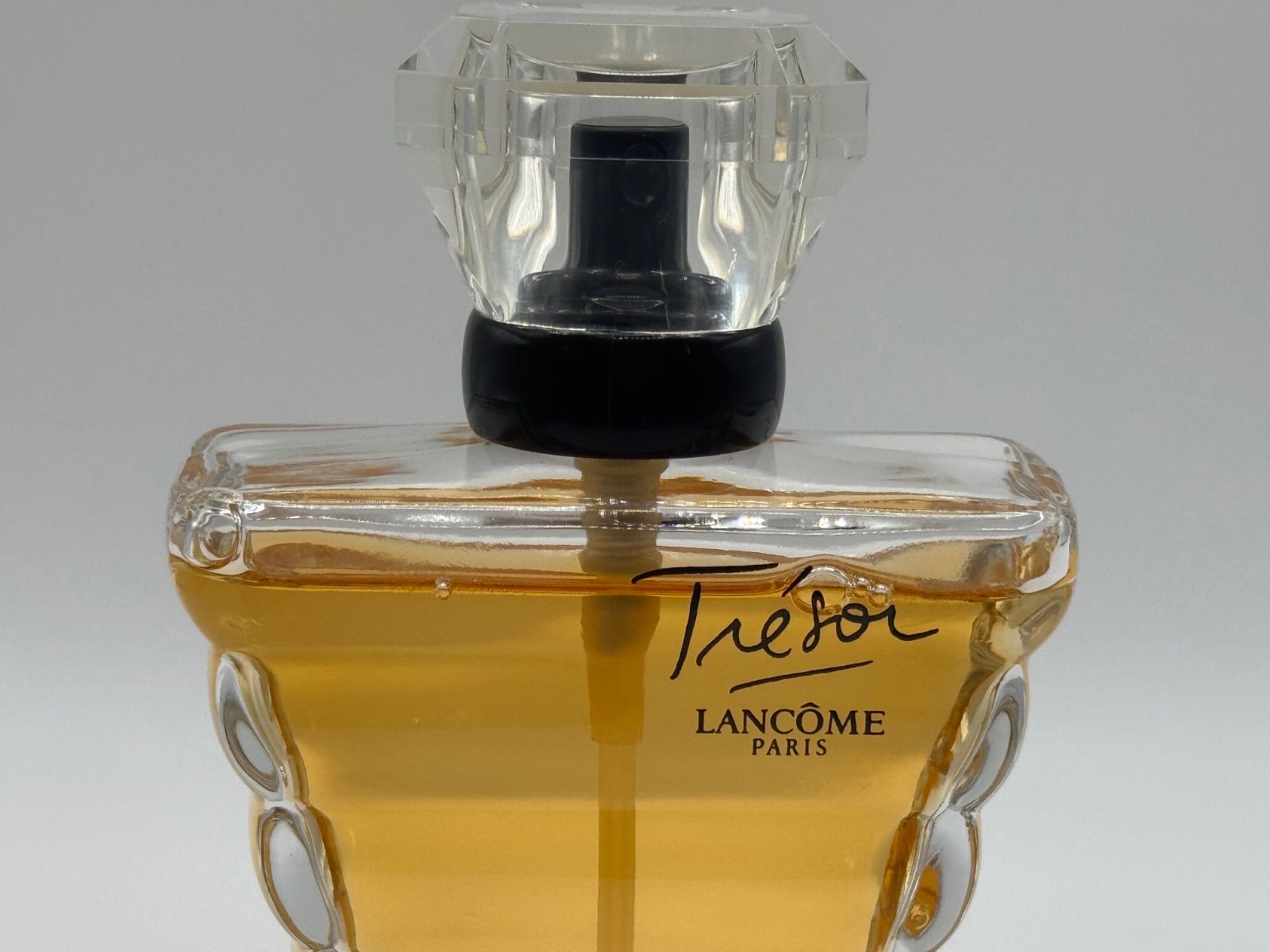 新品未使用未開封 ランコム トレゾア オードパルファム 50ml 新品未使用未開封 ランコム トレゾア 50ml