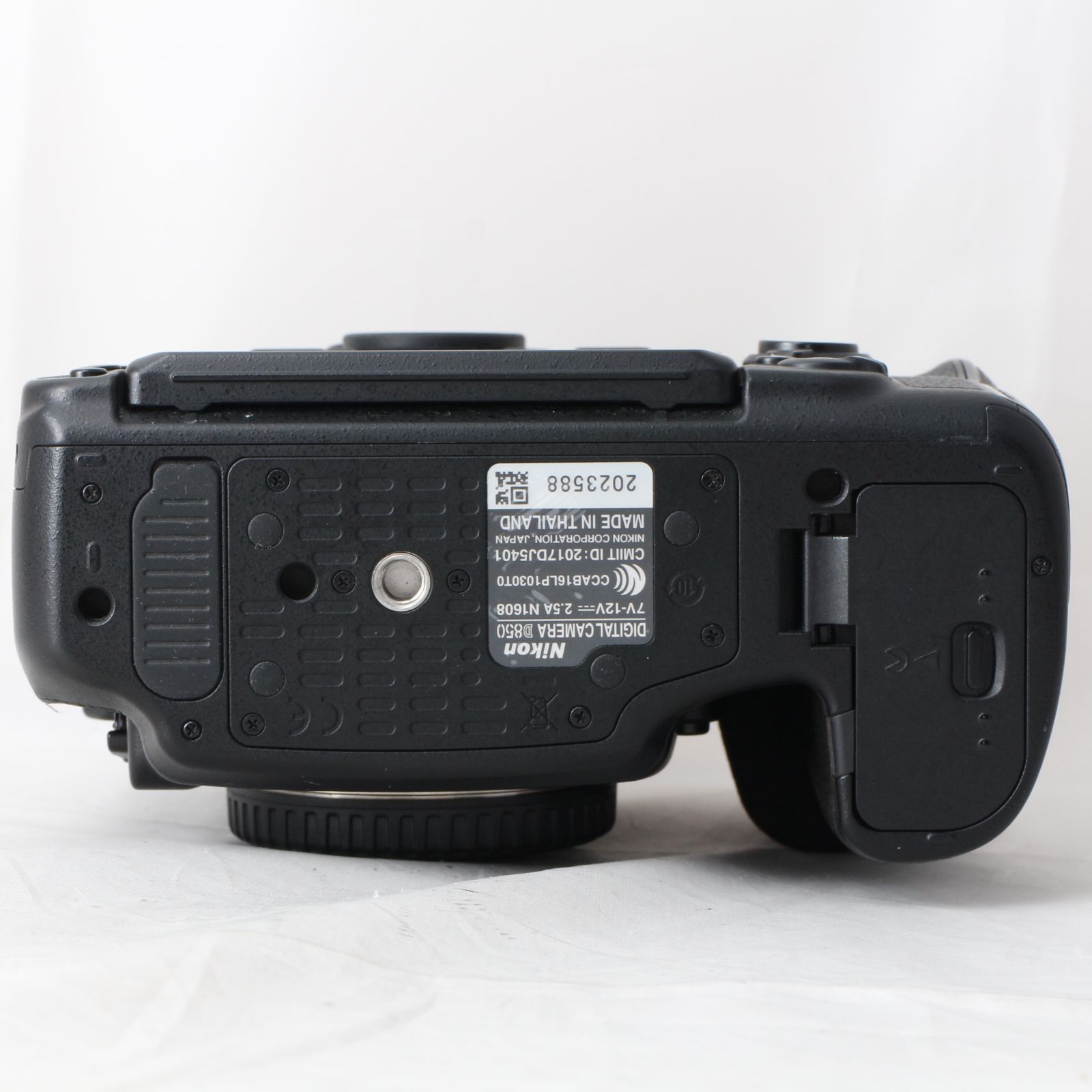 ☆実用品・ショット数35846☆ Nikon D850 ボディ ニコン