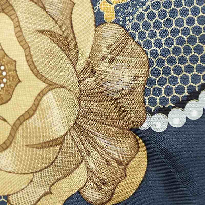 エルメス スカーフ カレ90 器用な手先 妖精の指 Doigts de Fee Amazon.co.jp: HERMES(エルメス) DoigtsdeFee妖精の指カレ90