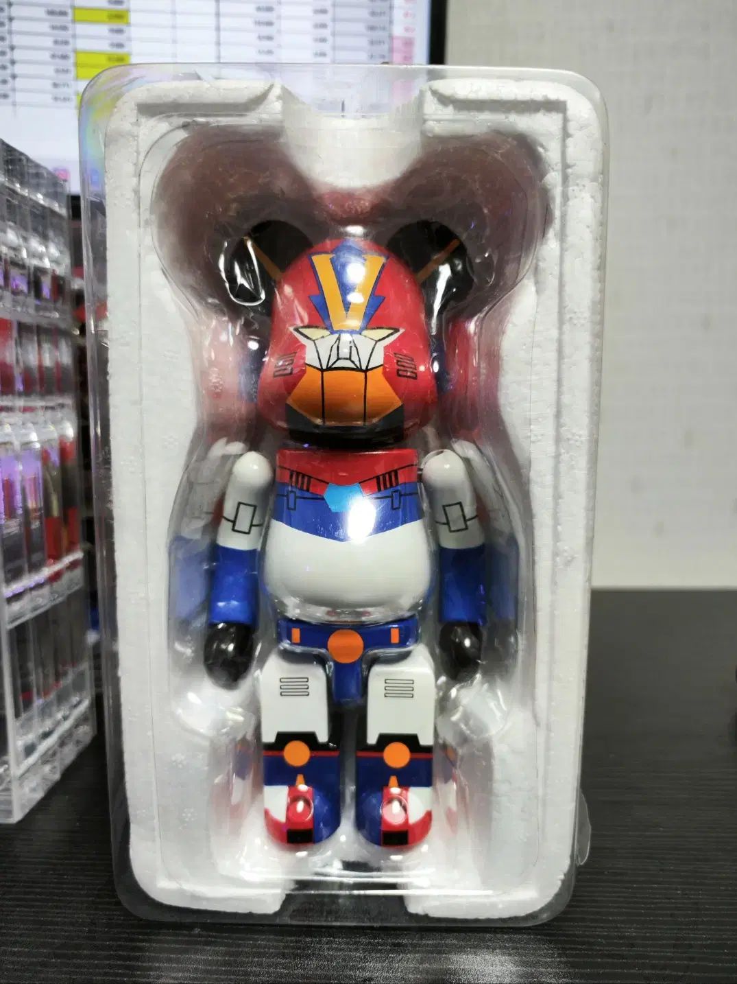 BE RBRICK ベアブリック 超合金 200 % コンバトラ