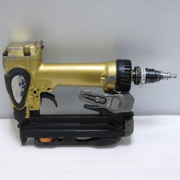 日立工機 HITACHI 25mm 高圧タッカ N2504HM ステープル幅4mm エ
