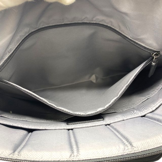 トゥミ 2 way ビジネスバッグ ブリーフケース ショルダーバッグ ハンドバッグ ロゴ ナイロン レザー ブラック グレー TUMI メンズ レディース 感 機能的 モデル
