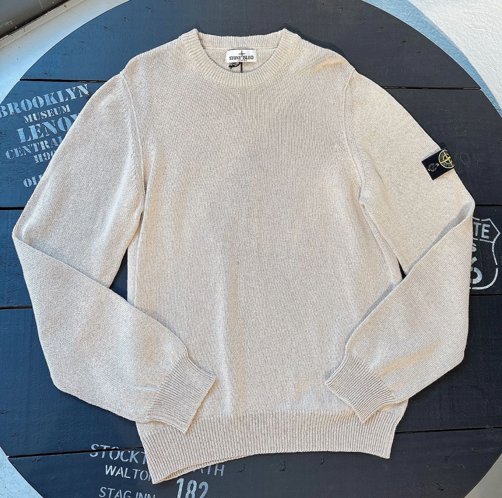 新品】STONE ISLAND コンパスバッジセーター - メルカリ