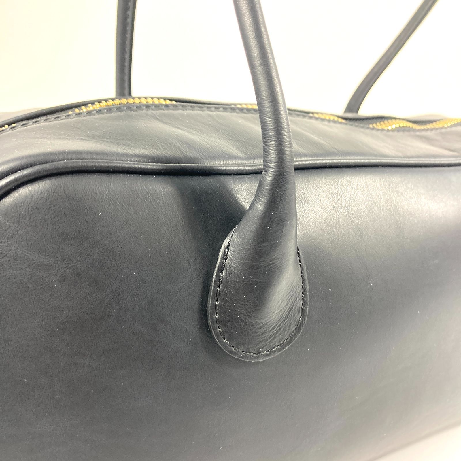 AULENTTI オウレンティ