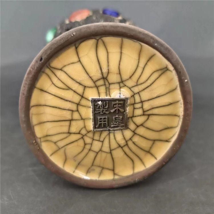 宋代の黄釉金糸開片蒔絵刻字宝石鯉瓶   陶磁器  現代工芸品 美術品 置物 宋代の黄釉金糸開片蒔絵刻字宝石鯉瓶 陶磁器 現代工芸品 美術品