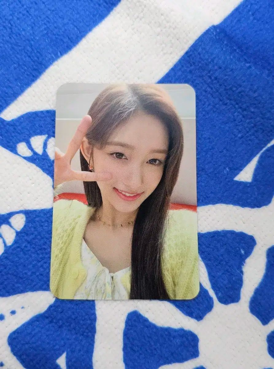 IVE V coloring トレカ レイ リズ ユニット 特典 2000名限定 IVE V coloring トレカ レイ リズ ユニット 特典 2000名限定