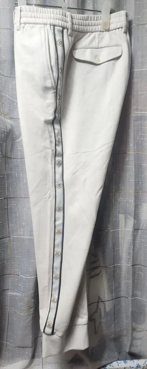 G FORE ジーフォア 白 トラック パンツ 82