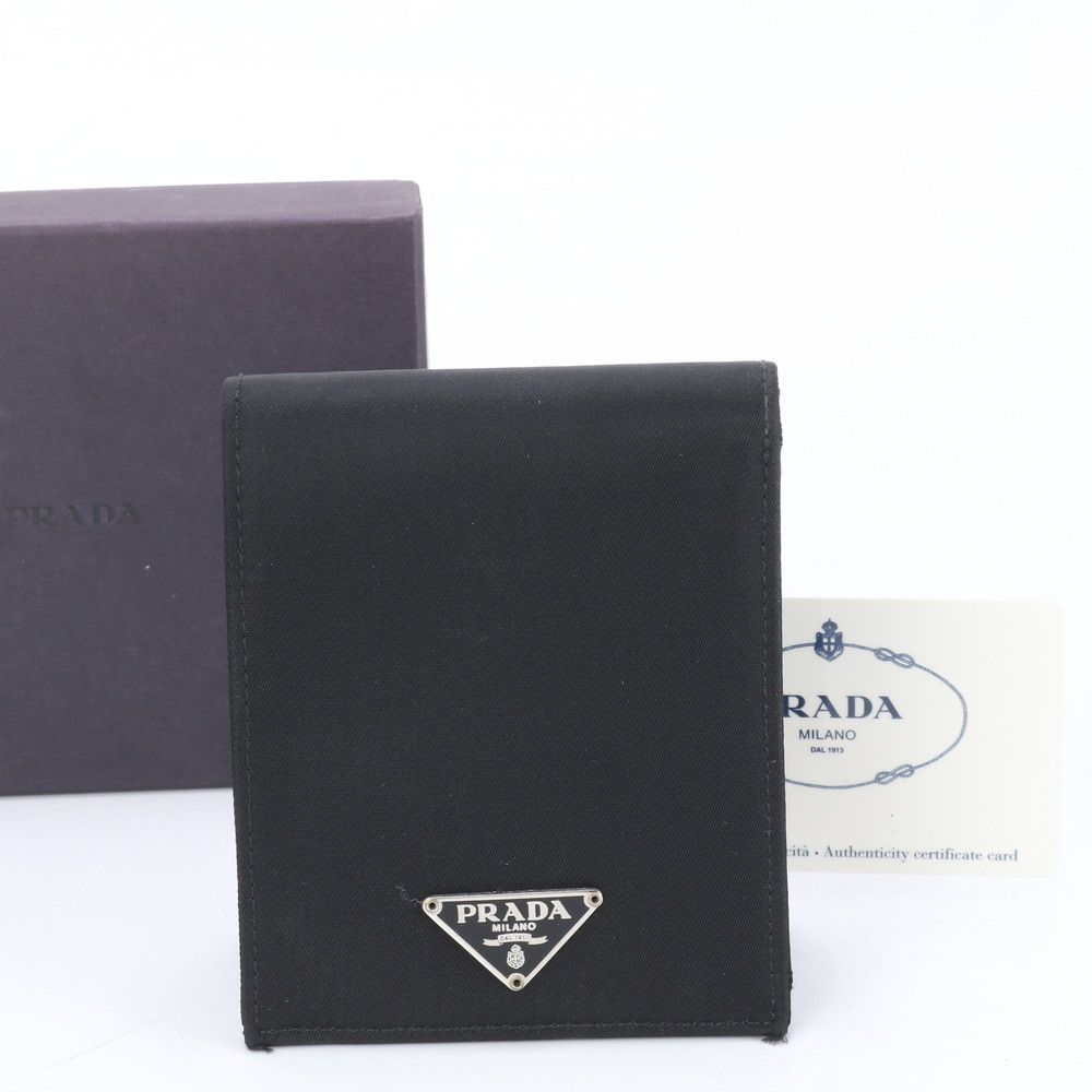 新品ギャランティーカード付き]PRADA 2つ折りウォレット￼￼