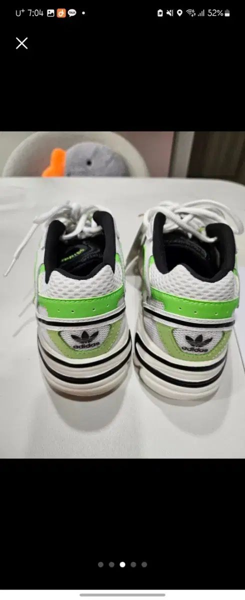 adidas アディダス