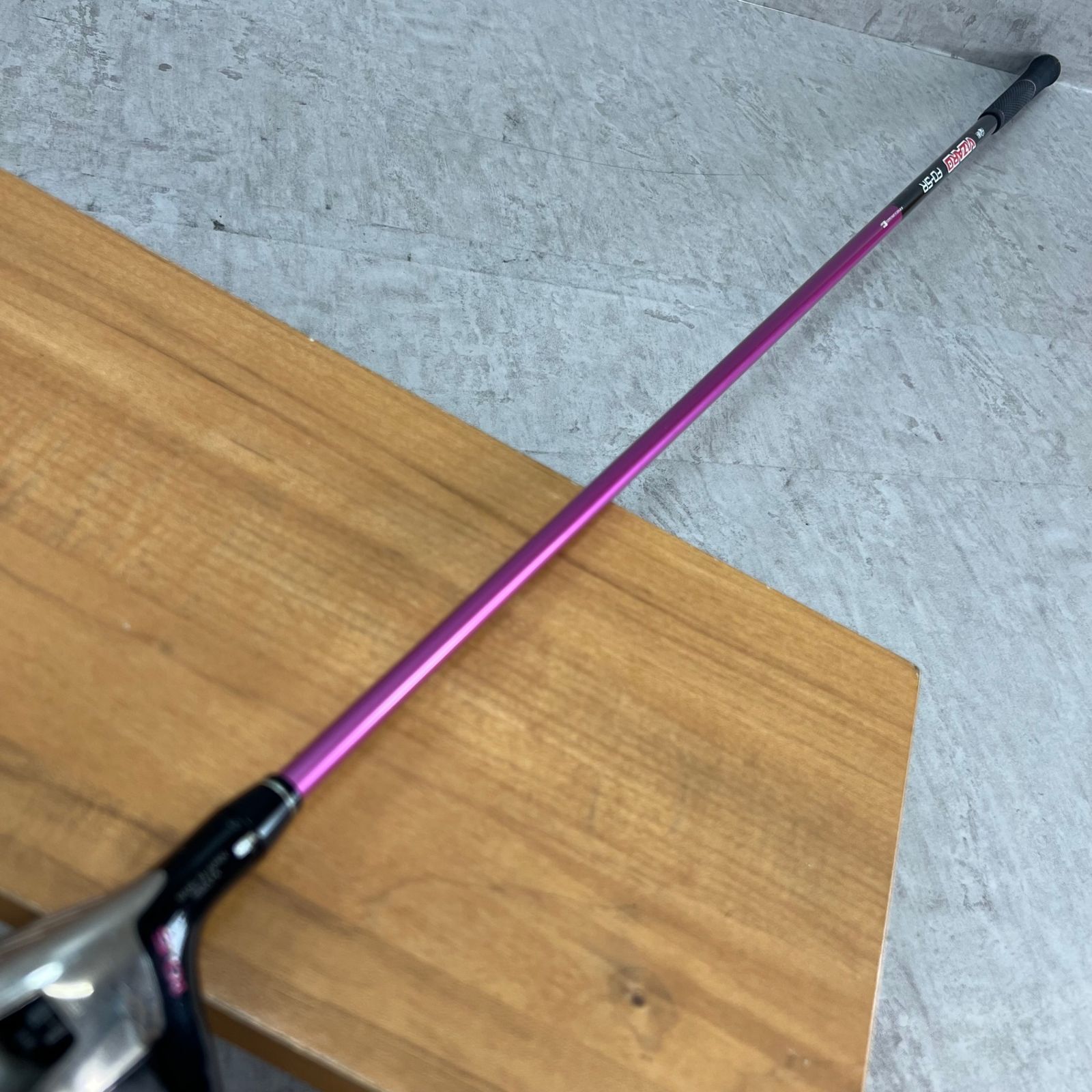 本間ゴルフ - HONMA　ホンマ　TR20　イボミ　モデル　メンズゴルフドライバー　カーボン　5R　10.5°　右利き用　ヘッドカバー　45.5インチ　D-3 HONMA ホンマ TR20 イボミ モデル メンズゴルフドライバー