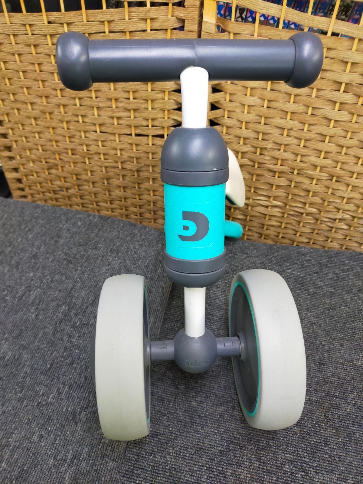 アイデス(Ides) D-bike mini 地上からサドルまでの高さ22.5cm ミントブルー