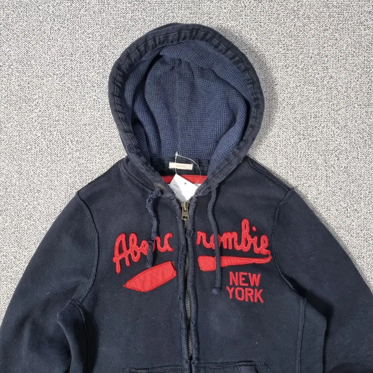 ジップアップパーカー フード付き