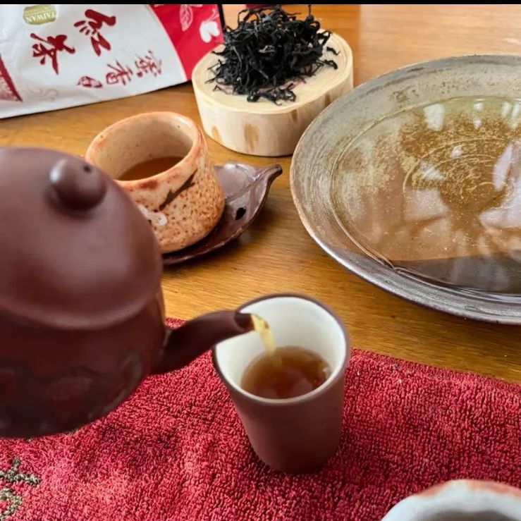 【台湾好茶】新発売 坪林 【一等】紅玉18号 蜜香紅茶150g 手摘み 販売 【台湾好茶】新発売 坪林 【一等】紅玉18号蜜香紅茶150g 2024年