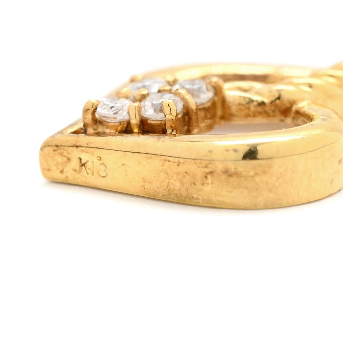 ネックレストップ