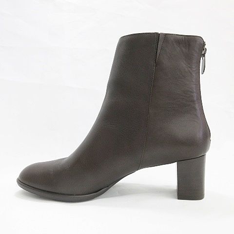 ショートブーツ