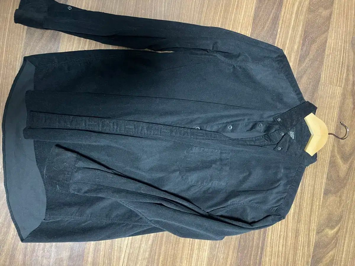 【雷市場（ポンジャン）商品韓国直送】 musinsa standard(ムシンサスタンダード) コーデュロイシャツ 黒 Lサイズ
