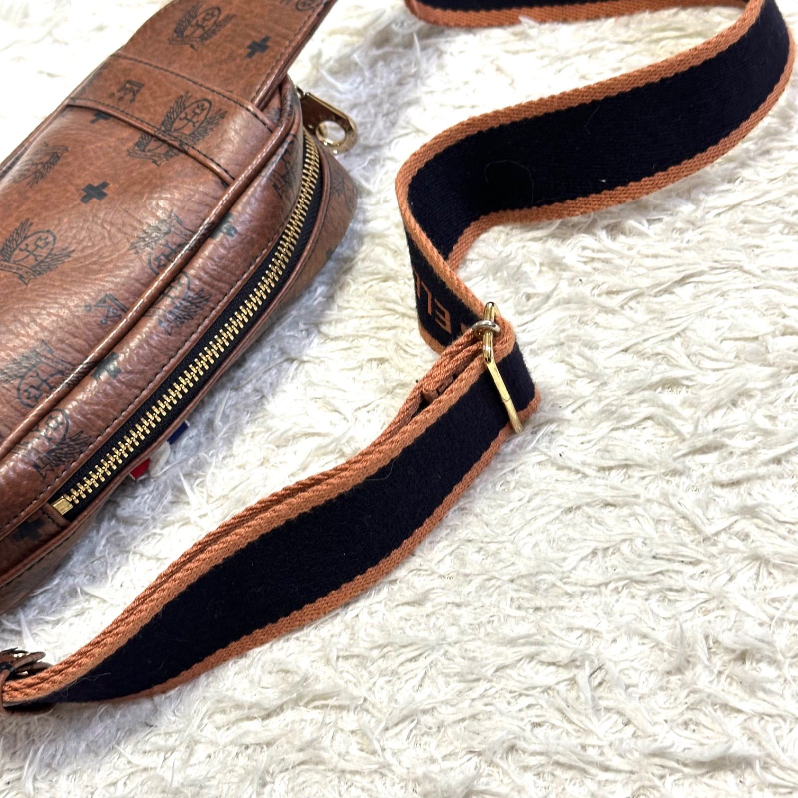 極美品✨カステルバジャック ショルダーバッグ レザー ブラック