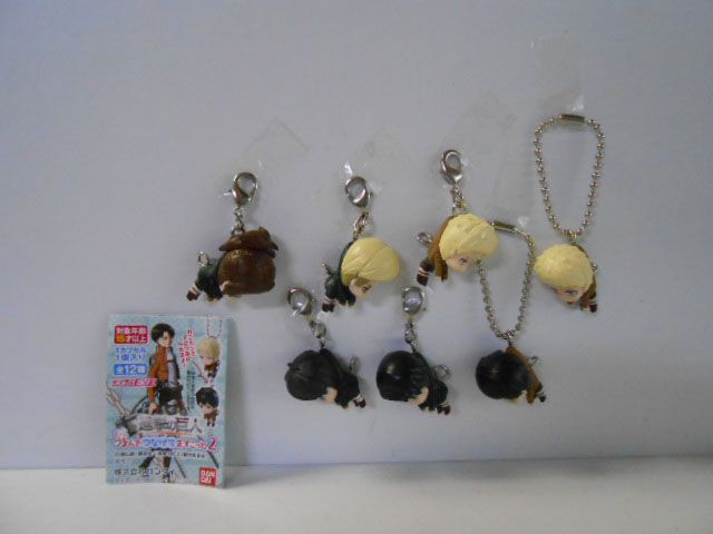 【SALE／10%OFF ♯Klt01AE進撃の巨人つまんでつなげてますこっと2人気7種 - メルカリ キャラクターグッズ