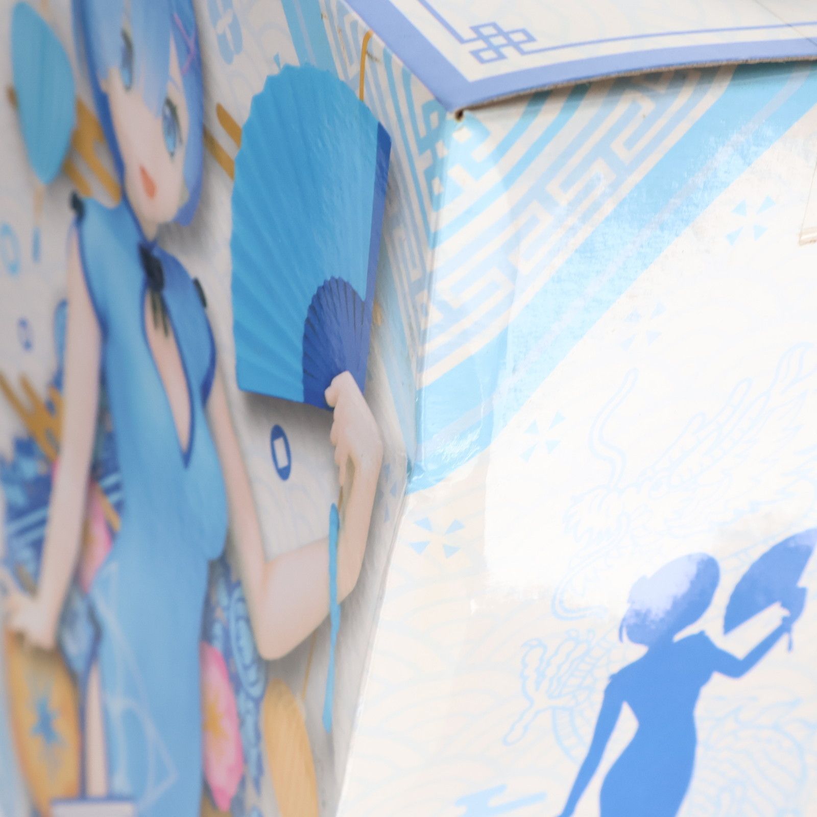 Re:ゼロから始める異世界生活 プレミアムフィギュア レム Dragon-Dress Ver. 全1種 全高約21cm Amazon | Re:ゼロから始める異世界生活 プレミアムフィギュア