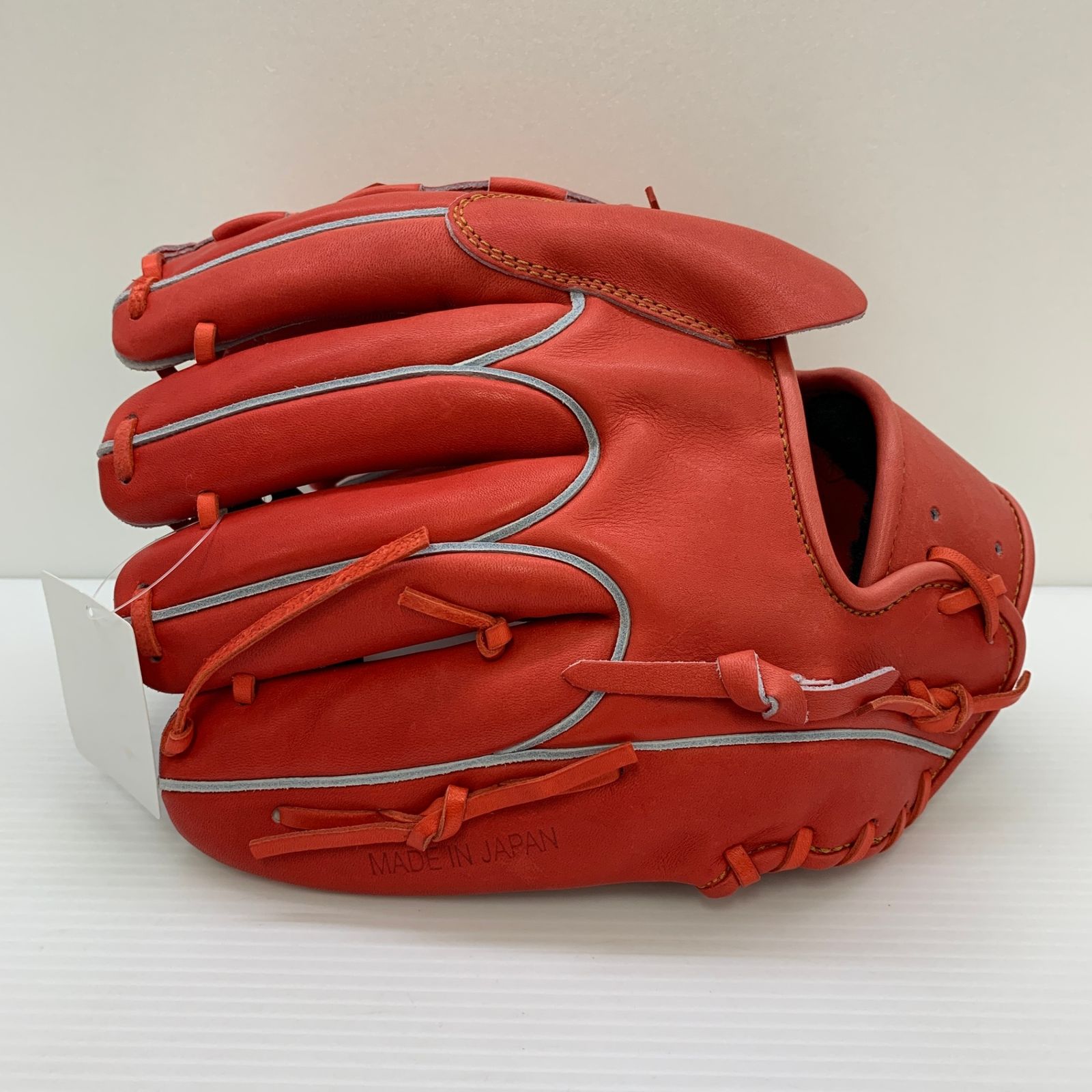 心地良い ゼット ZETT プロステイタス 硬式 大人 一般 投手用 グローブ ピッチャー グラブ 右投げ BPR0G710 野球 6489 季節