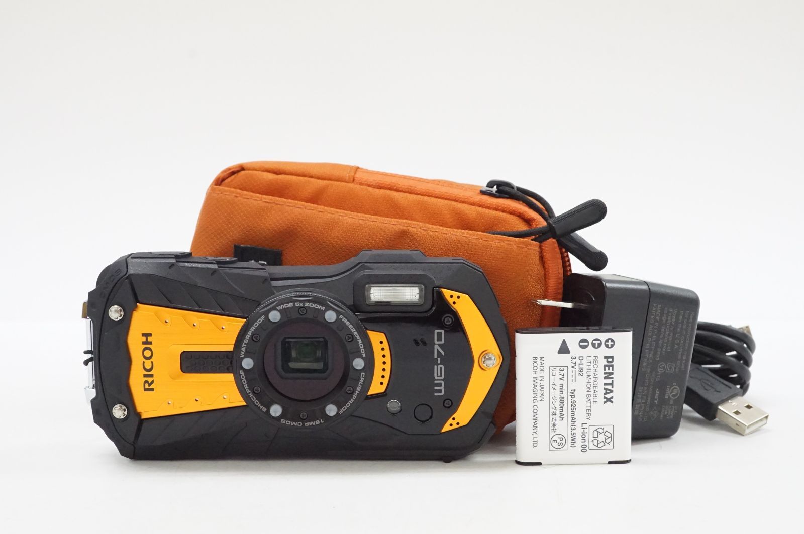 RICOH WG-70オレンジ色