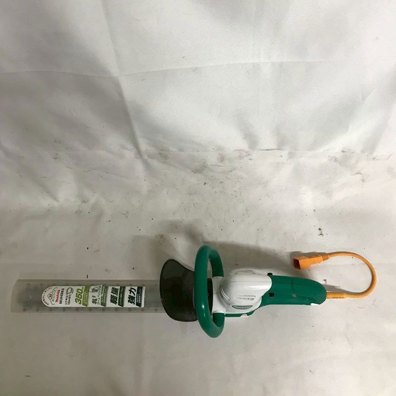 【北見市発】マキタ makita 350mm生垣バリカン MUH353 緑 電動工具 植木手入れ コード式 ガーデニング (D6290hshMY) Amazon | マキタ 生垣バリカン MUH353 G-緑 | ヘッジトリマー