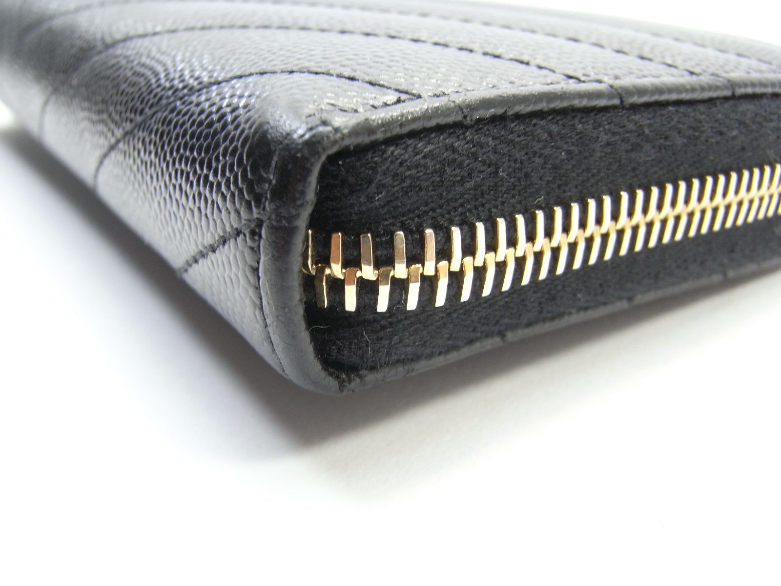 美品】SAINT LAURENT (サンローラン) ラウンドジップ長財布 カサンドラ