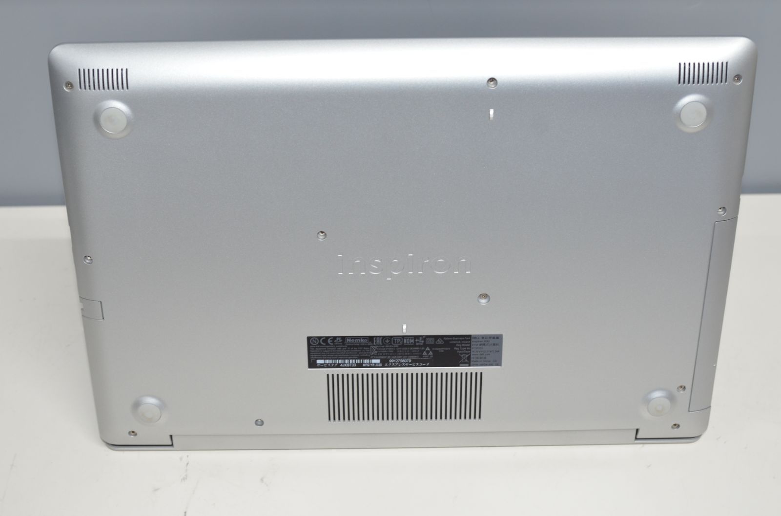 良品ノートパソコン DELL Inspiron 3593 Windows11+office 爆速