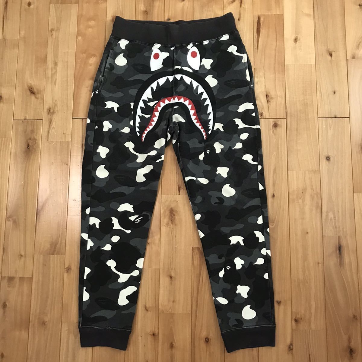 A BATHING APE SHARK CITY CAMO スウェットパンツ odmalihnogu.org