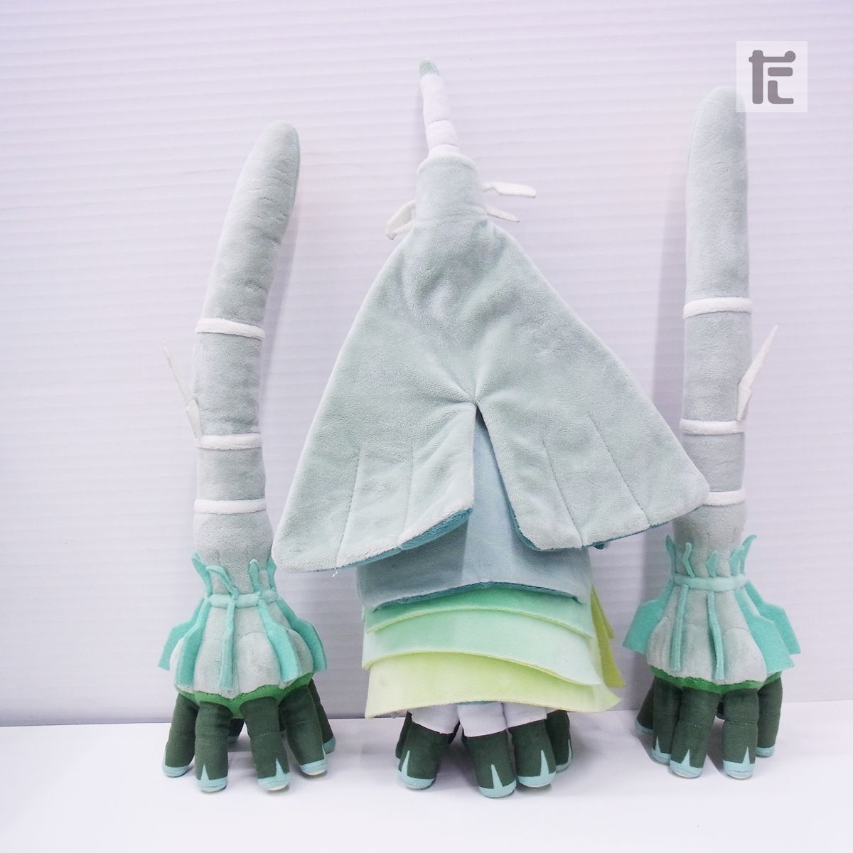 デンジュモクと テッカグヤ ぬいぐるみ ポケモン ポケモンセンター テッカグヤ ぬいぐるみ / PK01123 - メルカリ